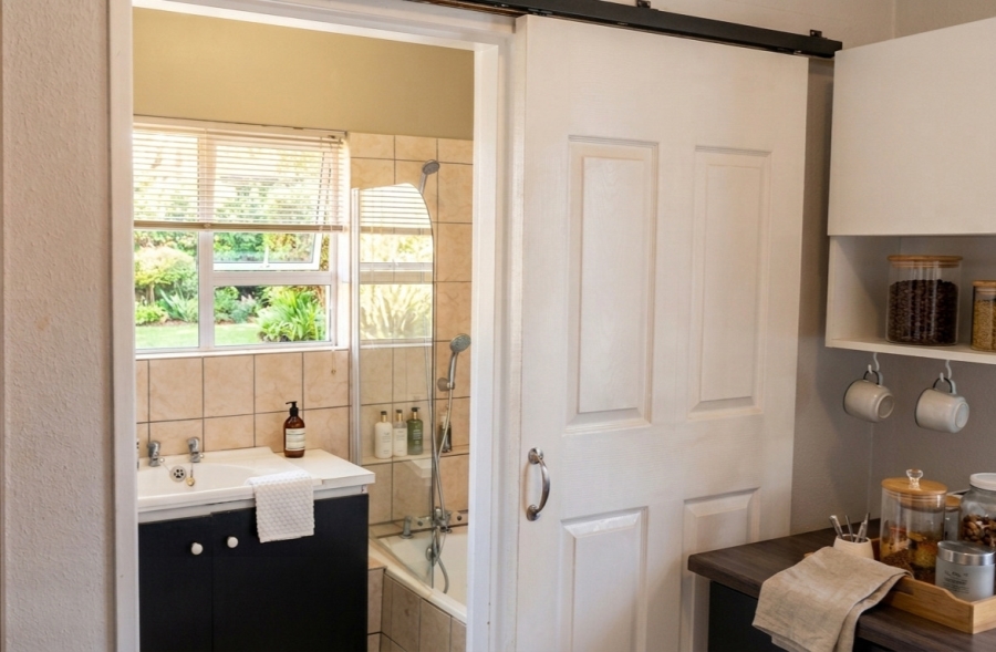 1 Bedroom Property for Sale in Amanda Glen Western Cape